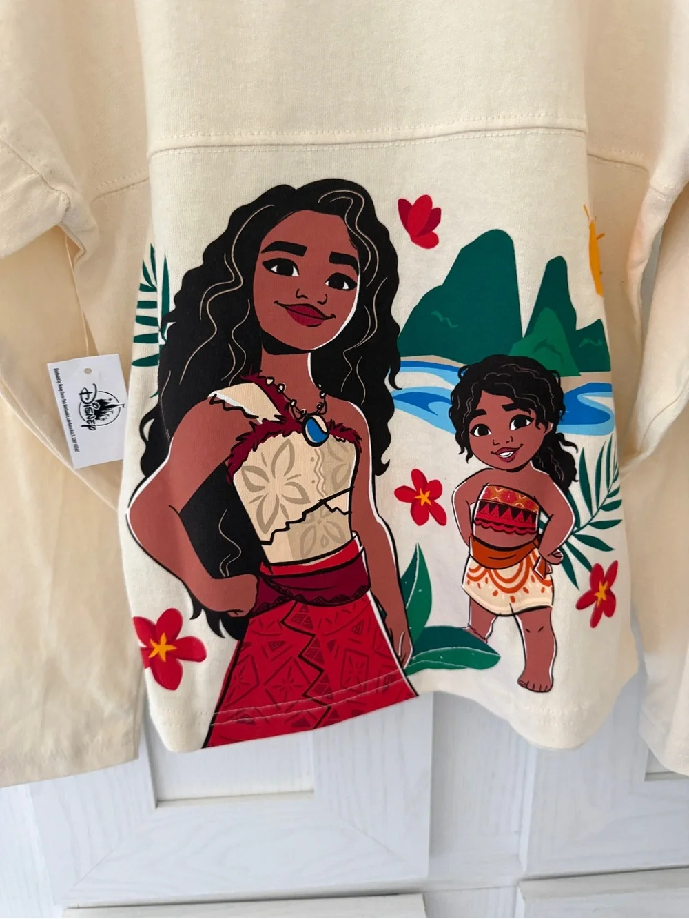 DISNEY Spirit Jersey MOANA 2 Wayfinder Top HeiHei Kids Sz S 2024 NWT